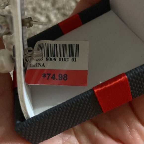 Cultured Freshwater Pearl Lab and Sapphire Earrings in the Sterling Silver - Picture 6 of 9